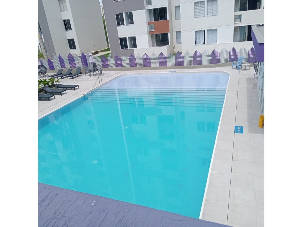 se vende apartamento en condina, en el conjunto sideral