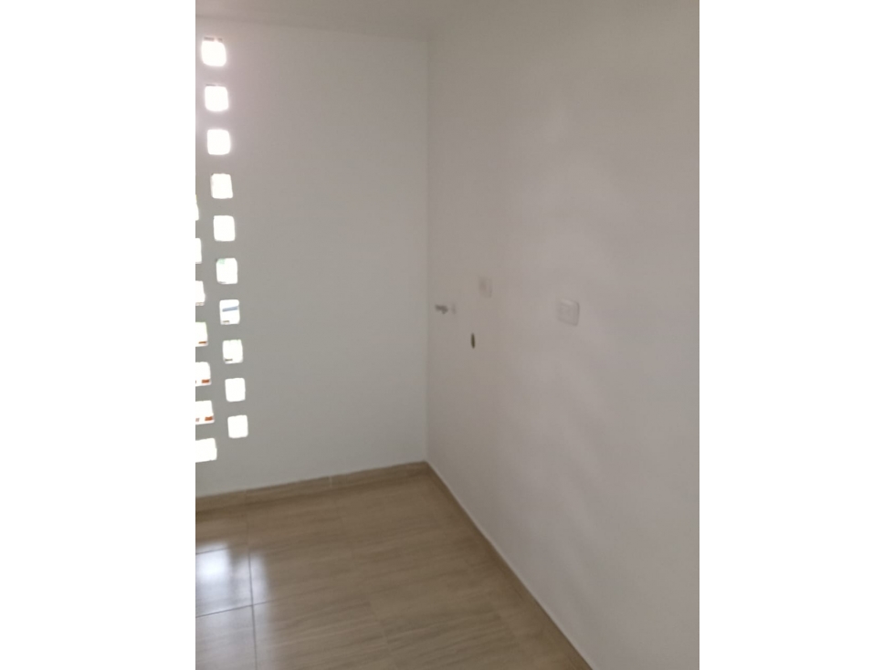 SE VENDE APARTAMENTO EN CONJUNTO EN DOSQUEBRADAS — foto 2