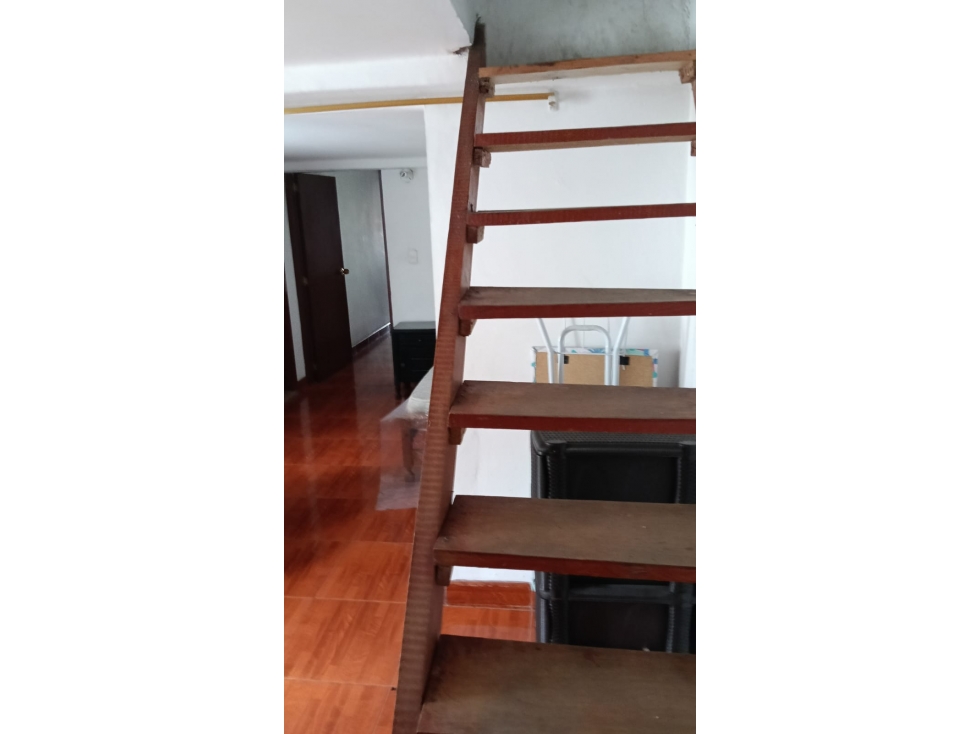 SE VENDE O PERMUTA CASA EN MANIZALEZ EN EL BARRIO LA ENEA AREA 138M2 — foto 4