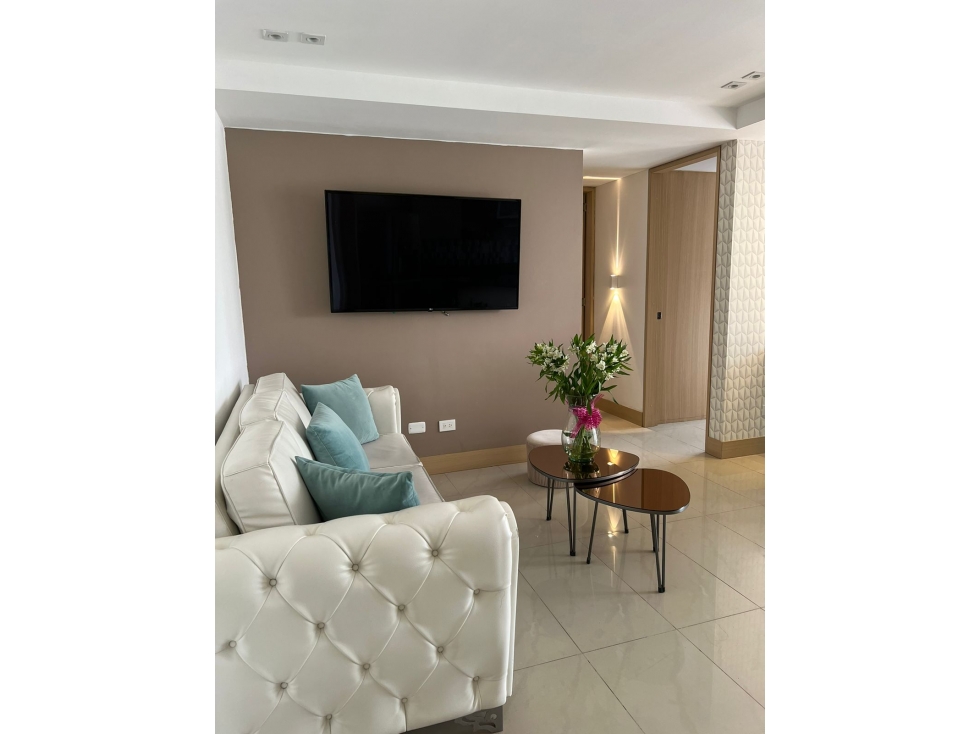 SE VENDE HERMOSO APARTAMENTO EN PINARES — foto 2