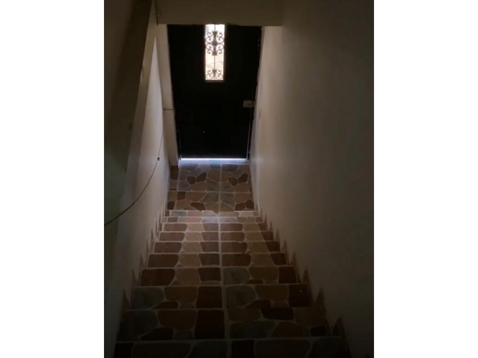 SE VENDE APARTAMENTO EN SANTA ROSA DE CABAL A 10 MIN DE LA PLAZA — foto 3
