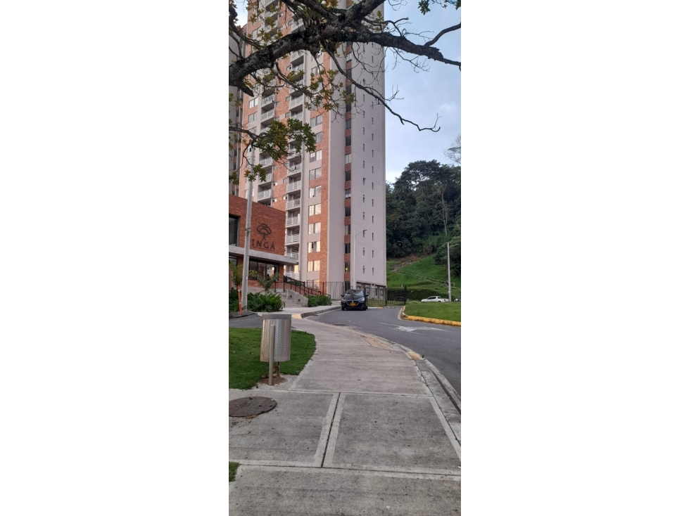 SE VENDE APARTAMENTO EN POBLADO 1 — foto 3
