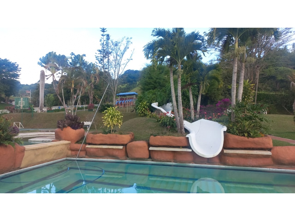 SE VENDE HERMOSA CASA CAMPESTE CON MUELLE PRIVADO - 4
