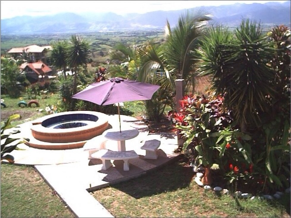 Se VENDE HERMOSA CASA CAMPESTRE EN CERRITOS — foto 4
