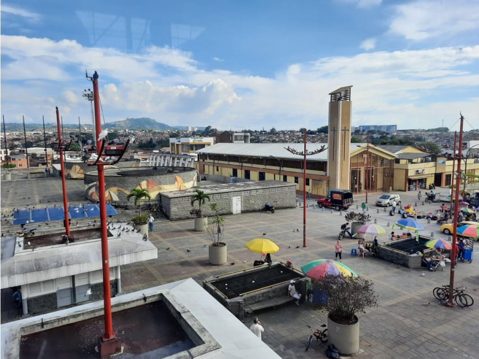 Se Vende Edificio en el parque de Cuba - 4