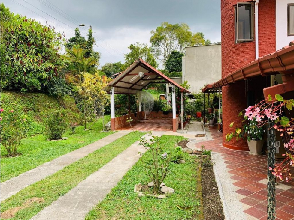 Se vende hermosa Casa Campestre en Circasia, Vía Armenia!!!! — foto 2