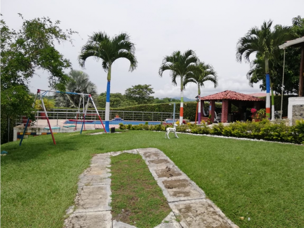 Se Vende Espectacular Casa Campestre en Viterbo - 1