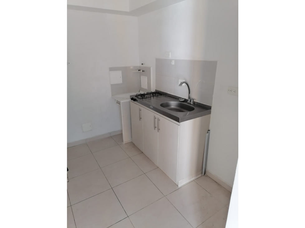 Arriendo Apartaestudio en Conjunto Irazú SIN parqueadero — foto 2