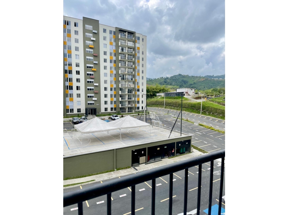 SE VENDE APARTAMENTO EN DOSQUEBRADAS EXCELENTE VISTA NUEVO