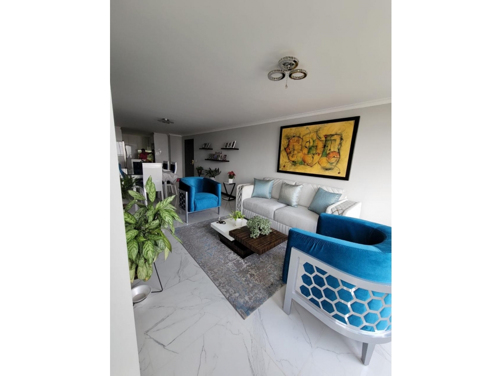 En venta hermoso apartamento con excelente vista en Pinares — foto 4