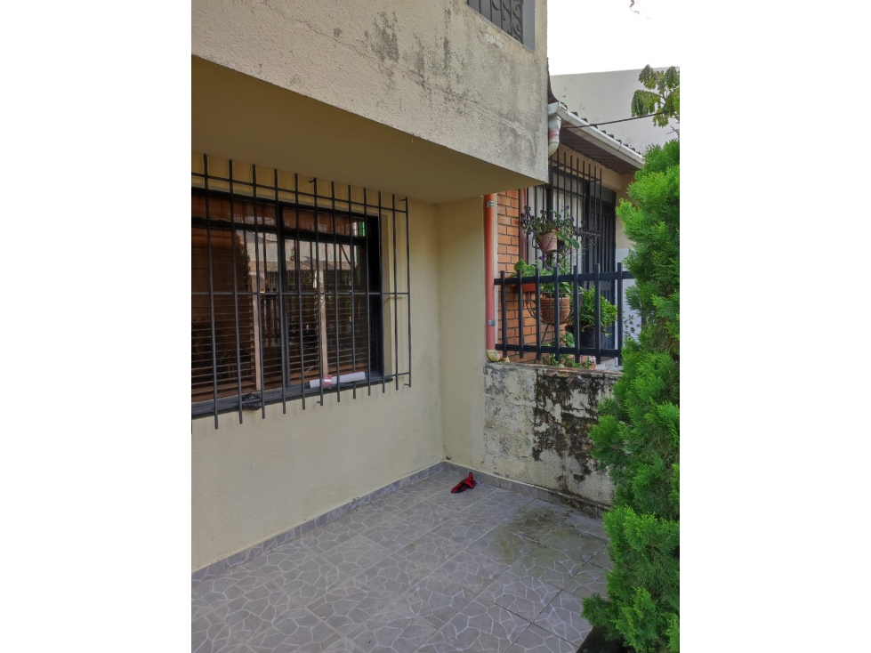 SE VENDE CASA EN EL JARDIN 2 — foto 4