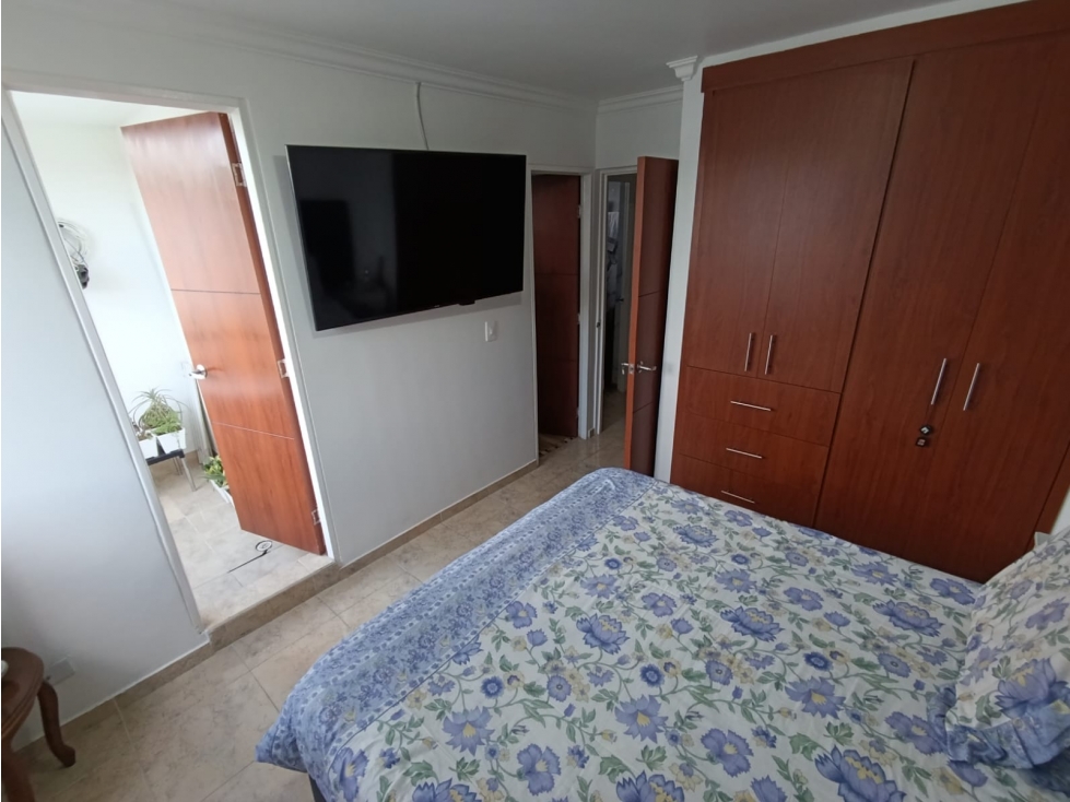 ¡VENTA DE COMODO APARTAMENTO EN SANTA MONICA — foto 2
