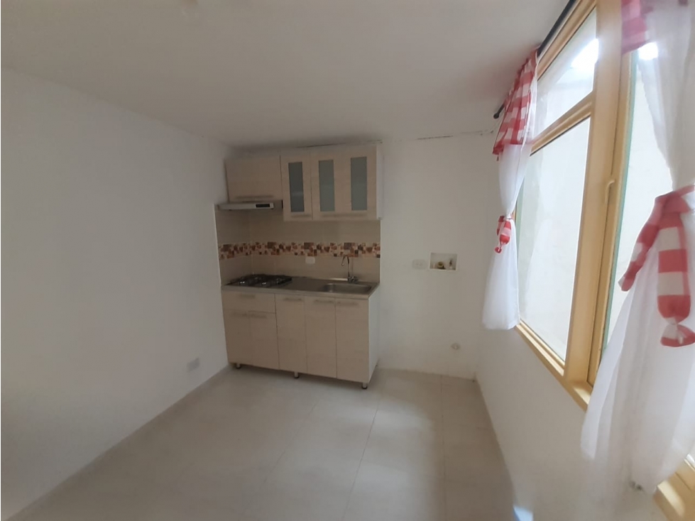 SE VENDE CASA DE 3 VIVIENDAS INDEPENDIENTES EN COROCITO — foto 2