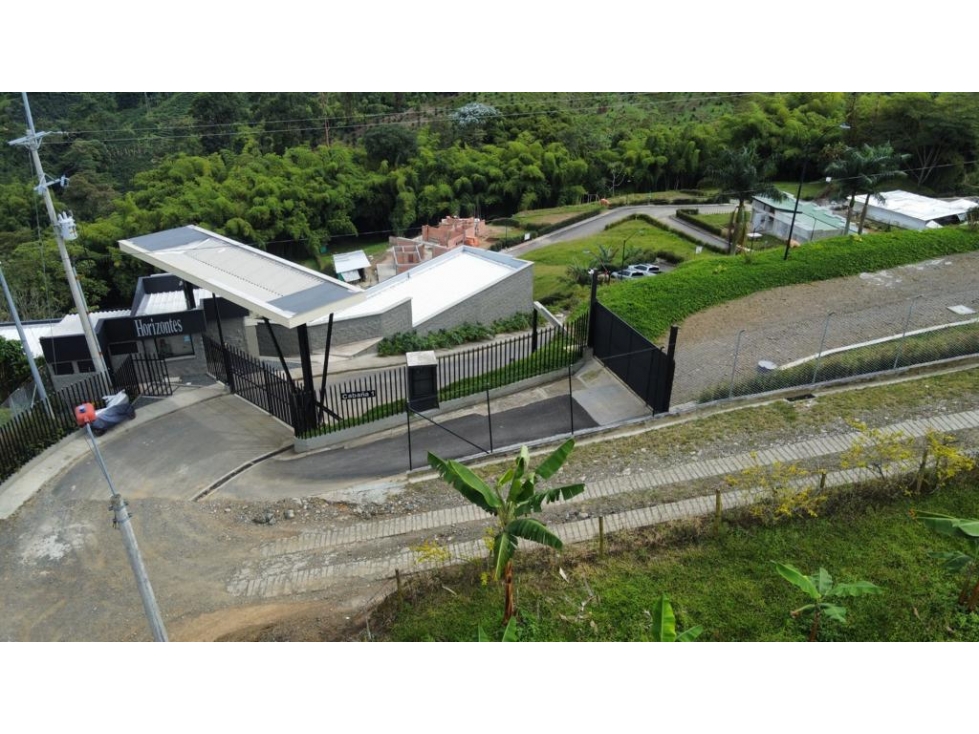 Venta de hermoso lote 8.100 mts2 en conjunto cerrado via Santa Rosa - 3
