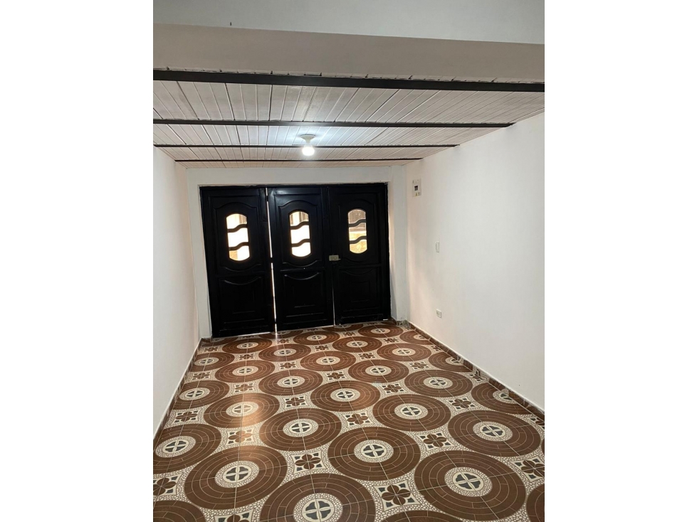 Venta de hermosa casa de tres pisos en Santa Rosa de Cabal - 4