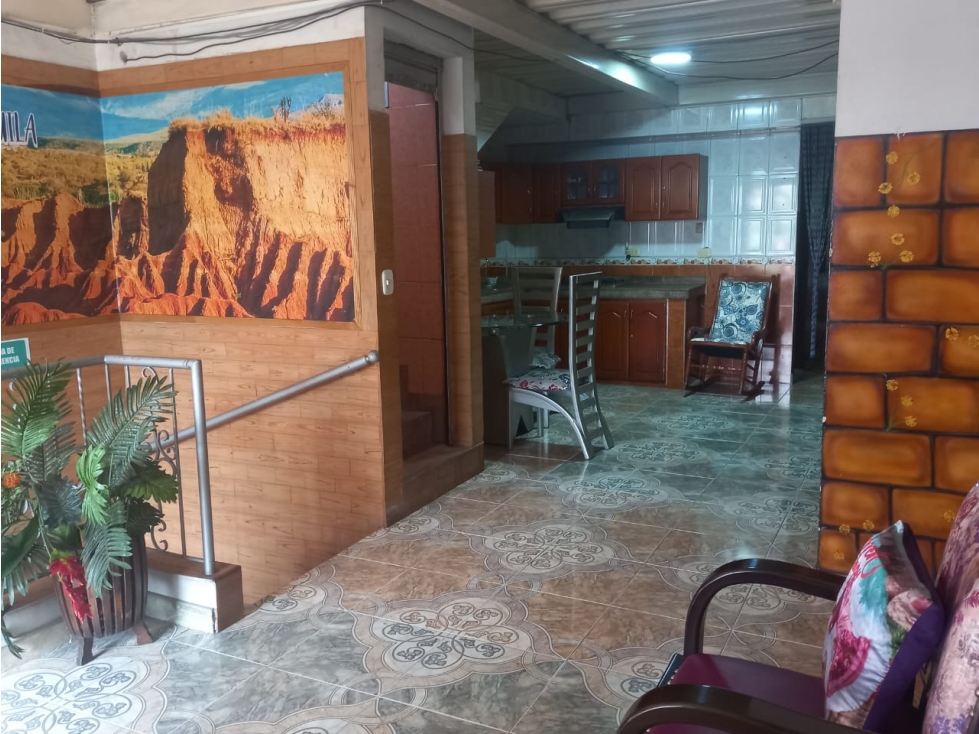 SE VENDO HOTEL CERCA AL TERMINAL 4 PISOS CON O SIN FRAQUICEA — foto 2