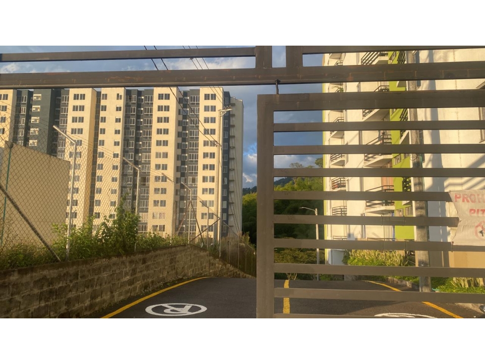 SE VENDE APARTAMENTO NUEVO EN DOSQUEBRADAS — foto 3