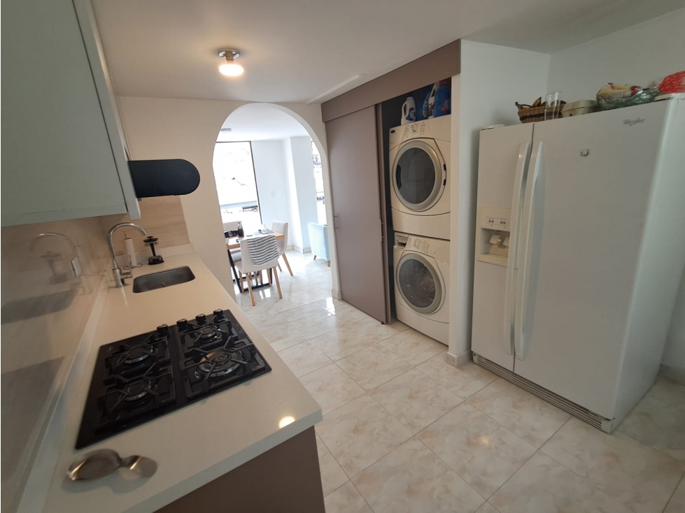 Se vende casa remodelada con terraza y parqueadero en Maraya — foto 3