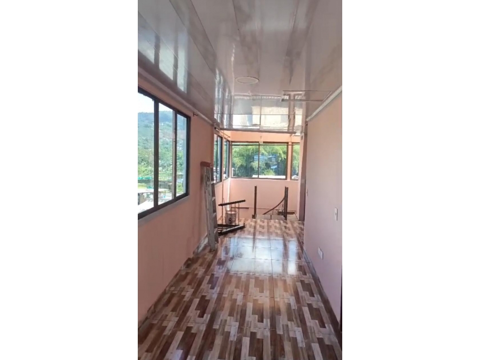 SE VENDE CASA DE 4 PISOS INDEPENDIENTES EN DOSQUEBRADAS — foto 2