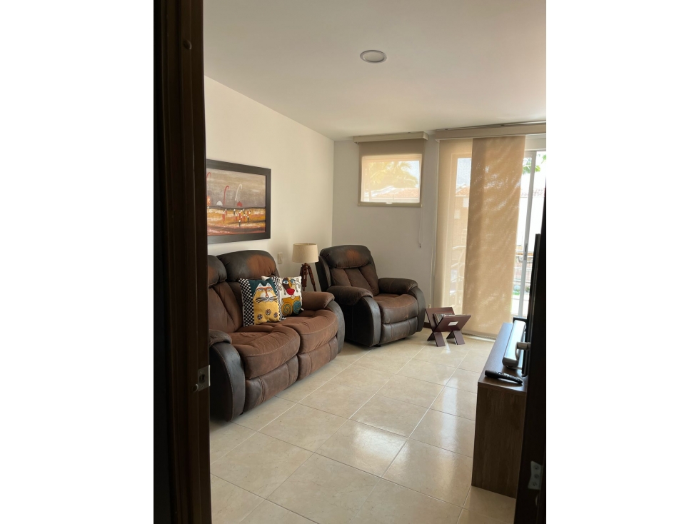 SE VENDE ESPECTACULAR CASA EN ALAMOS