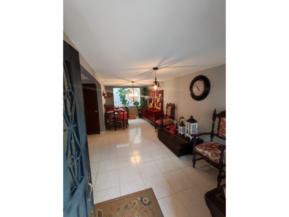 SE VENDE CASA EN EL JARDIN 2