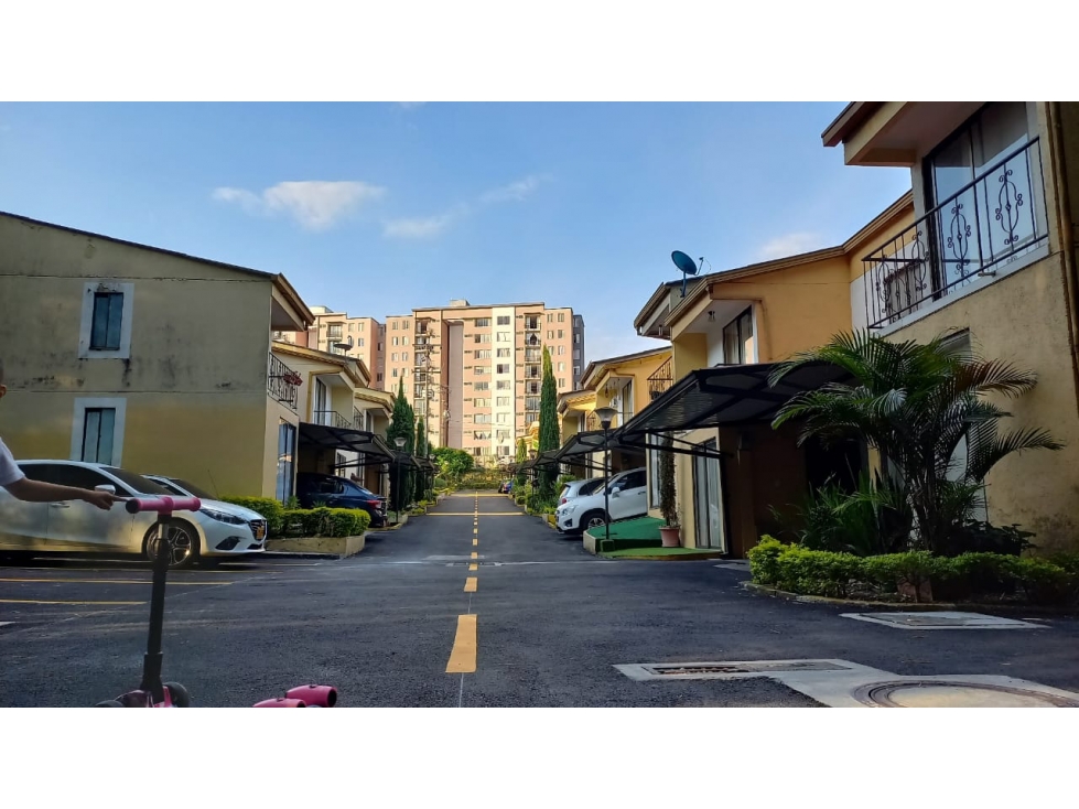 SE VENDE CASA EN CONJUNTO CERRADO DOSQUEBRADAS — foto 3