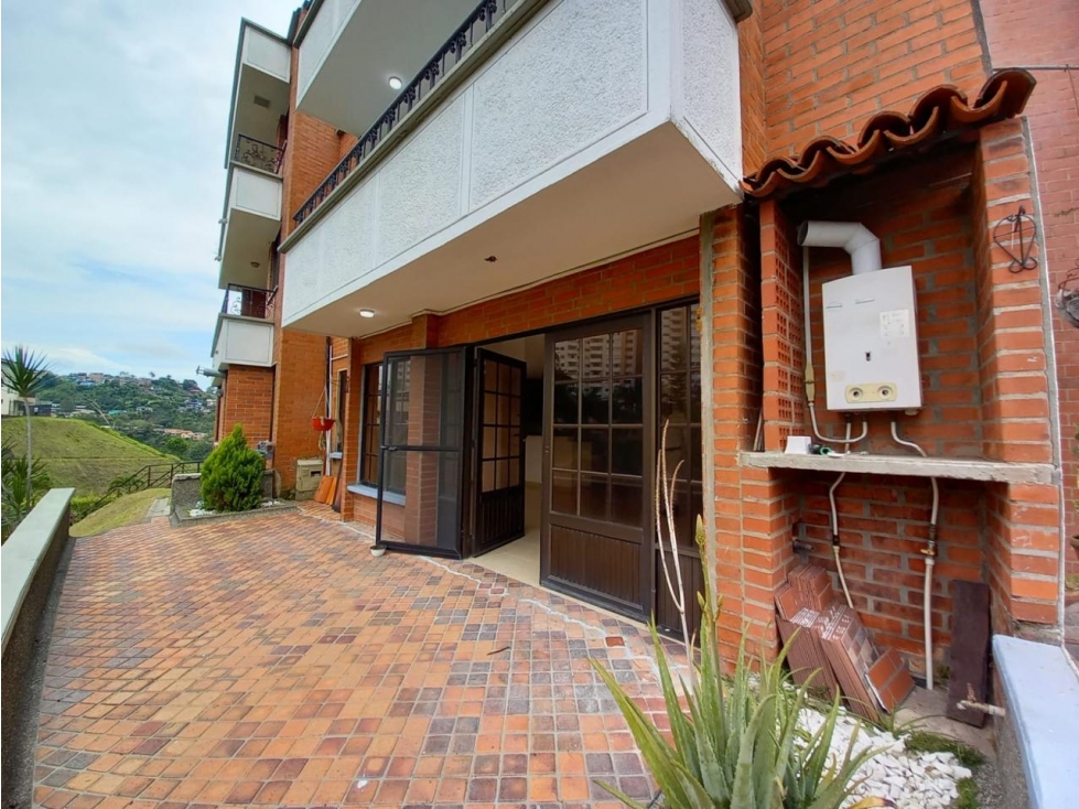 SE VENDE CASA O PERMUTA EN CANÁN VIA ARMENIA!