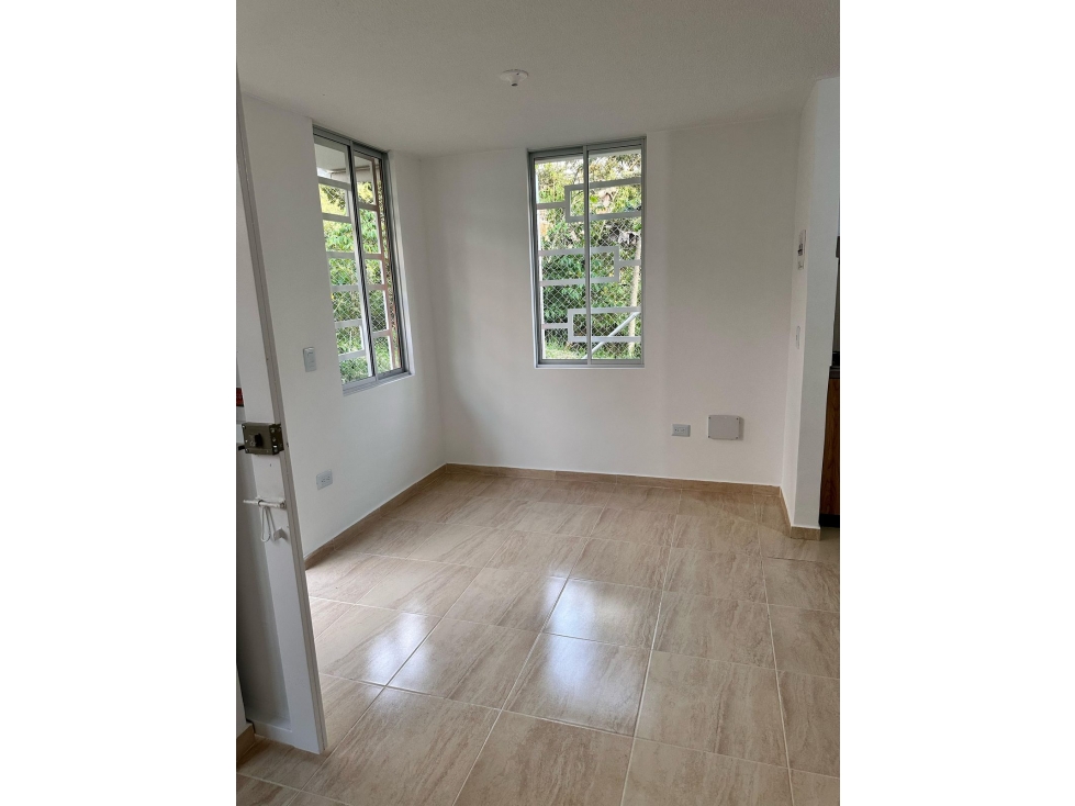 SE VENDE CASA DUPLEX EN DOSQUEBRADAS — foto 3