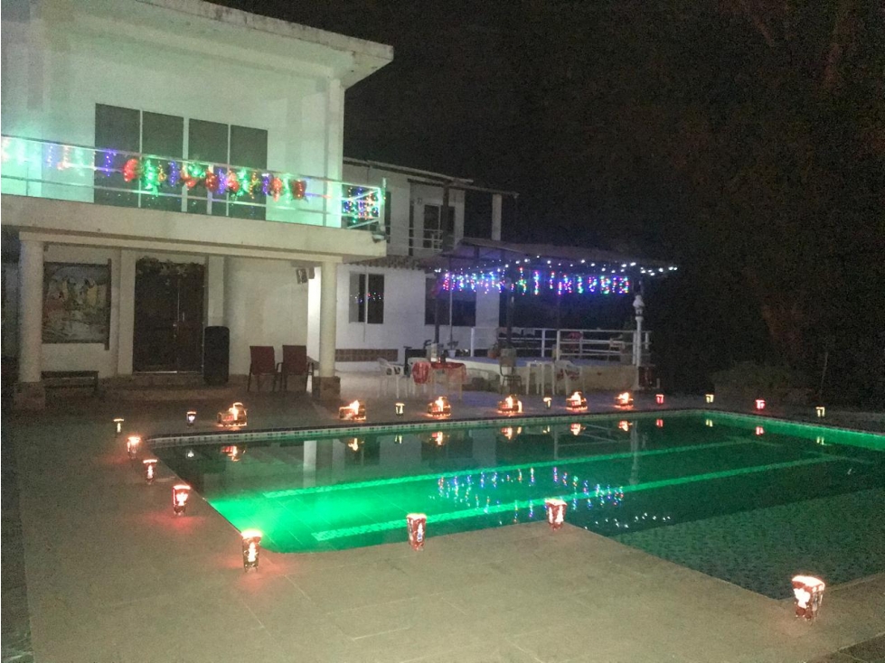 SE VENDE CASA CAMPESTRE EN EL PUEBLITO CAFETERO