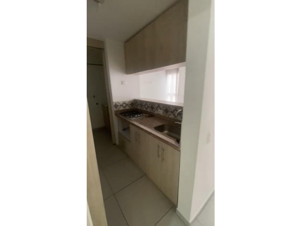 SE VENDE APARTAMENTO PISO 1 EN LA CONDINA