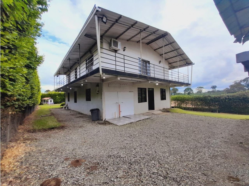VENDO CASA CAMPESTRE SUR DE ARMENIA SALIDA PUEBLO TAPAO — foto 2
