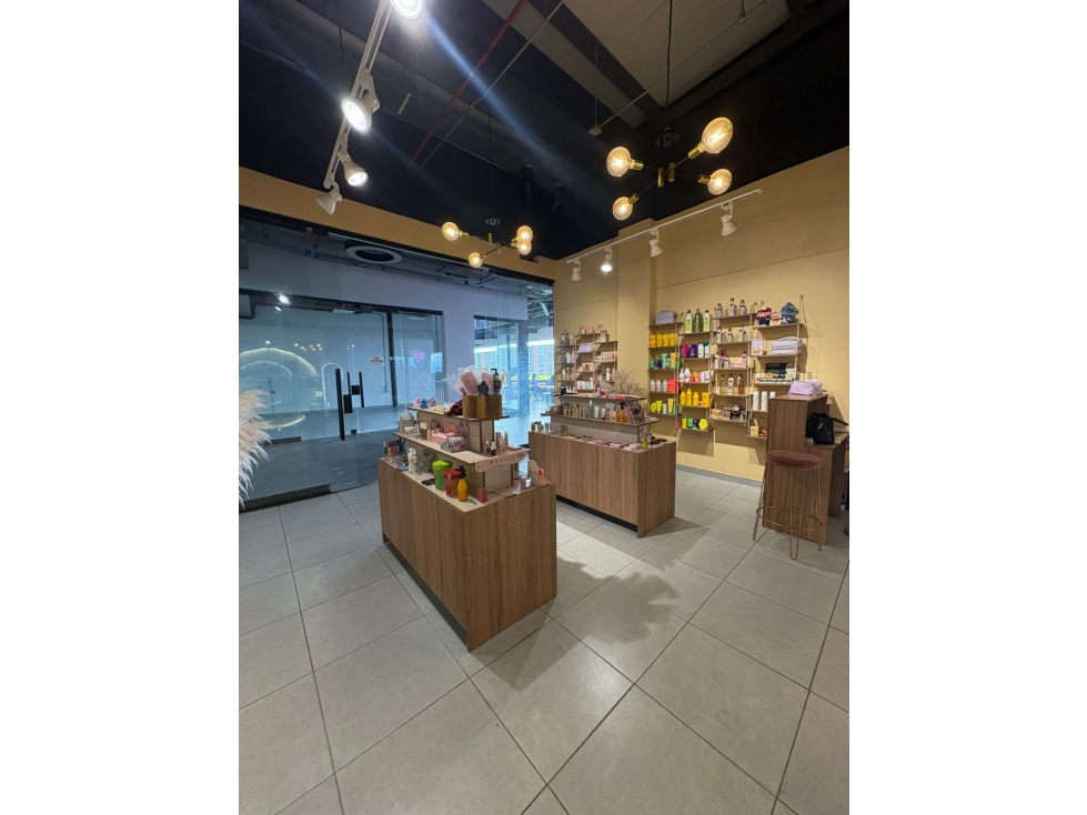 ¡SE VENDE ARRIENDA LOCAL EN MALL BATARA PLAZA! — foto 5