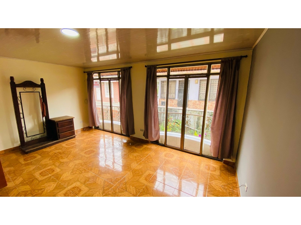 SE VENDE CASA DUPLEX EN DOSQUEBRADAS