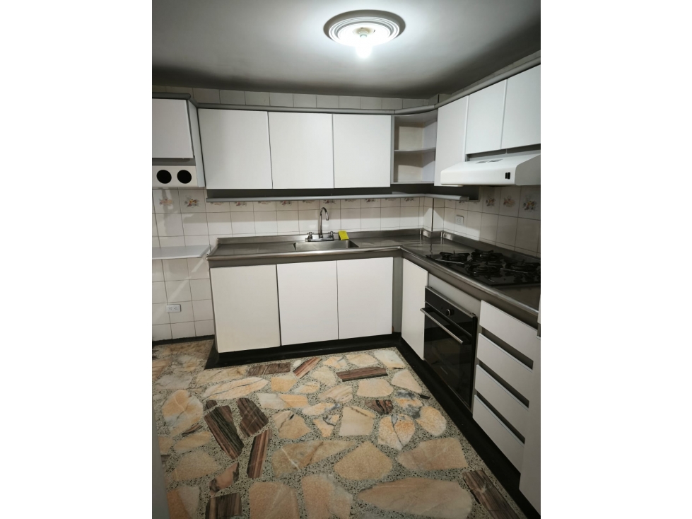 SE VENDE ESPECTACULAR CASA EN BELMONTE VEHICULAR — foto 4