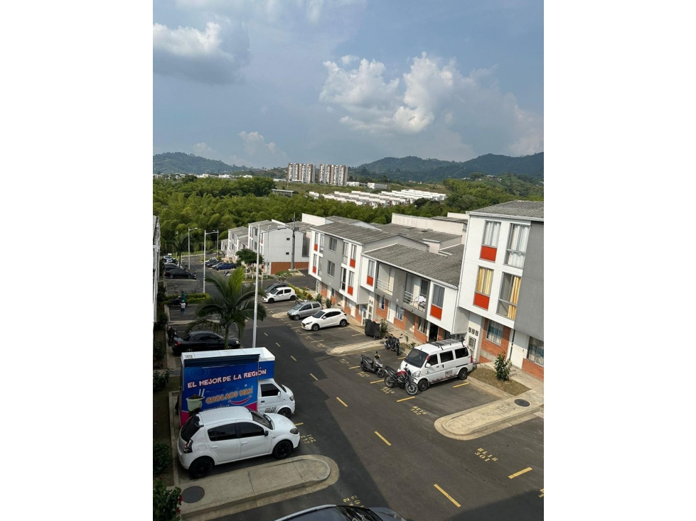 En venta hermoso apartamento en Villas de la Pradera