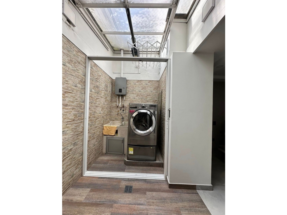 ¡SE VENDE ESPECTACULAR CASA AMOBLADA EN VILLAS DEL JARDÃN ! — foto 6