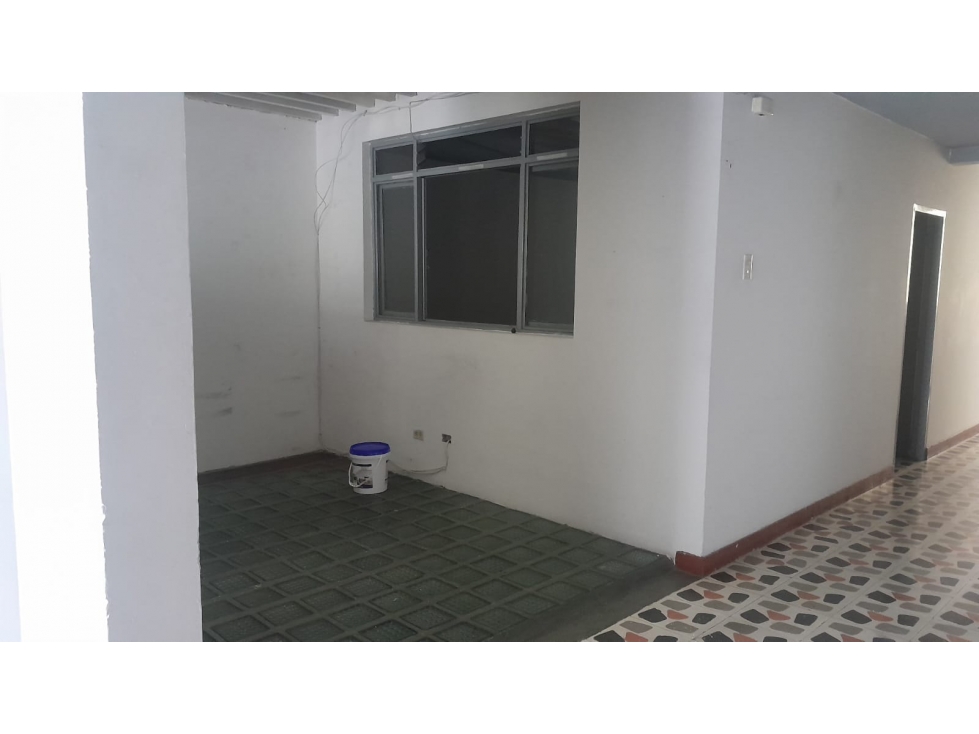 SE VENDE CASA EN EL CENTRO VIVIENDAS INDEPENDIENTES AREA 120 M2 — foto 3