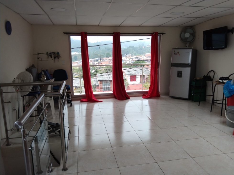 Se Vende Espectacular Casa de 3 Pisos en Cuba. — foto 5
