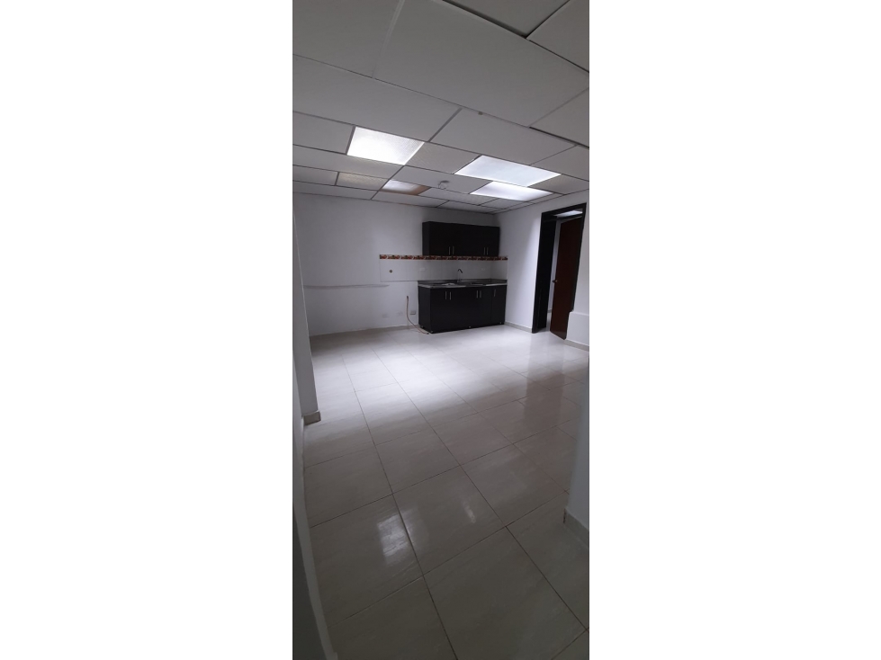 SE ARRIENDA APARTAMENTO PRIMER PISO CRA 6 CON 28