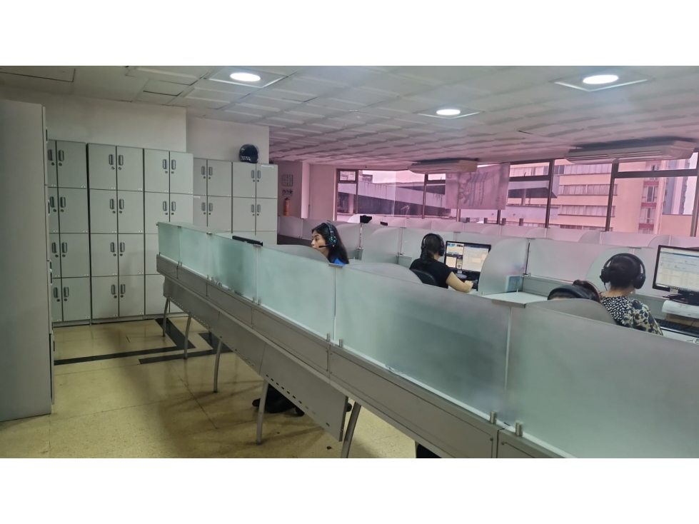 Vende piso con oficinas en el centro 225 m2 excelente ubicación — foto 2