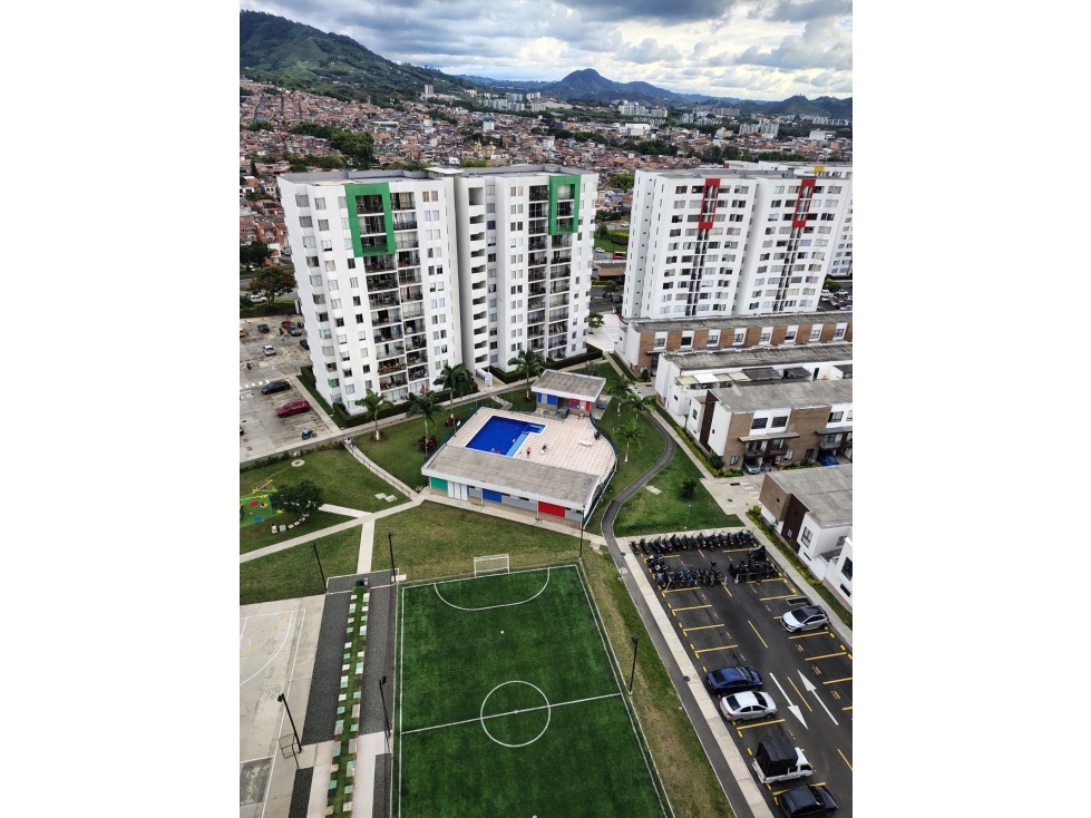 SE VENDE APARTAMENTO EN CONJUNTO CERRADO DOSQUEBRADAS — foto 2