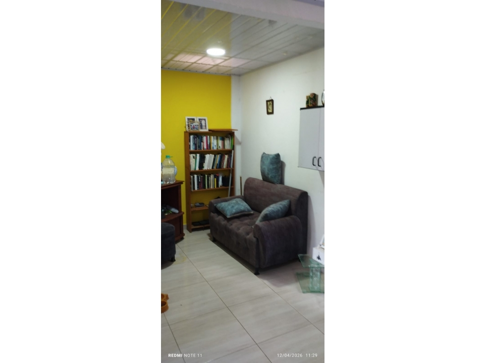 ¡SE VENDE CASA DE DOS PLANTAS EN LA DIVISA- CUBA! — foto 3