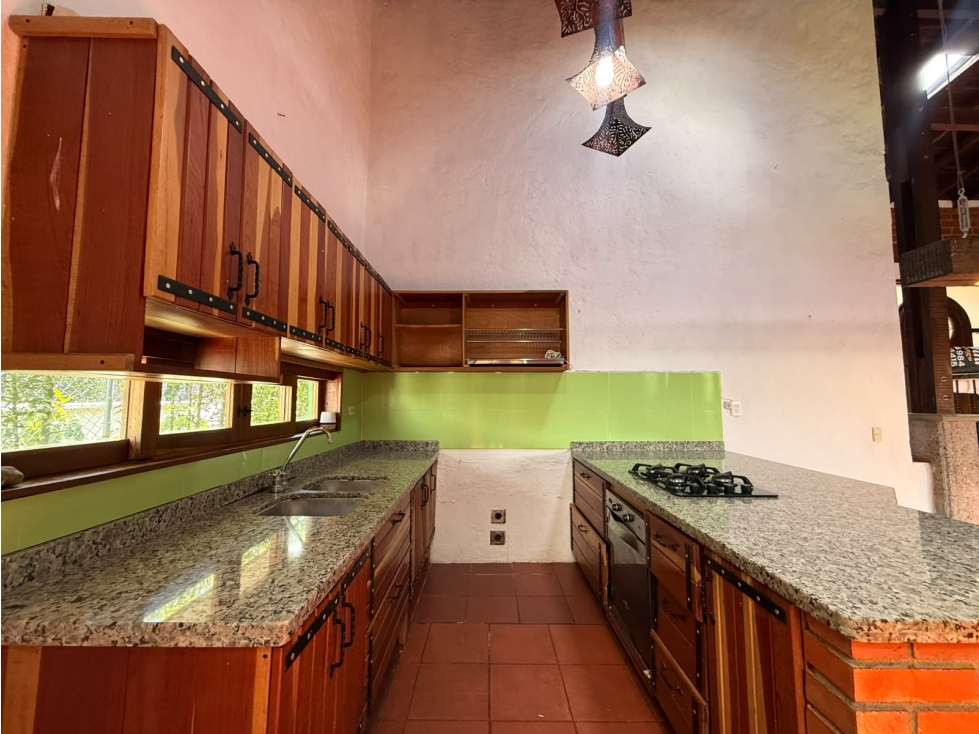 SE ARRIENDA HERMOSA CASA CAMPESTRE EN CONDOMINIO VIA ALCALÁ