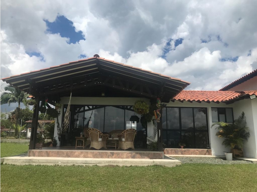 SE VENDE CASA CAMPESTRE EN CONJUNTO VIA ARMENIA AREA LOTE 1900M2 — foto 5
