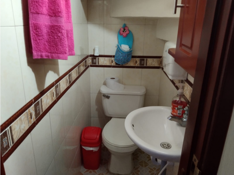 Se Vende Espectacular Casa de 3 Pisos en Cuba. — foto 6