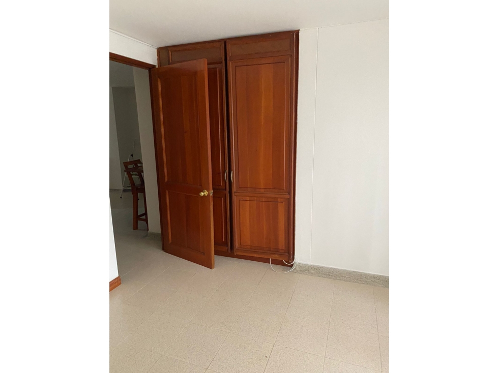 SE VENDE HERMOSO APARTAMENTO EN LOS ALPES — foto 5