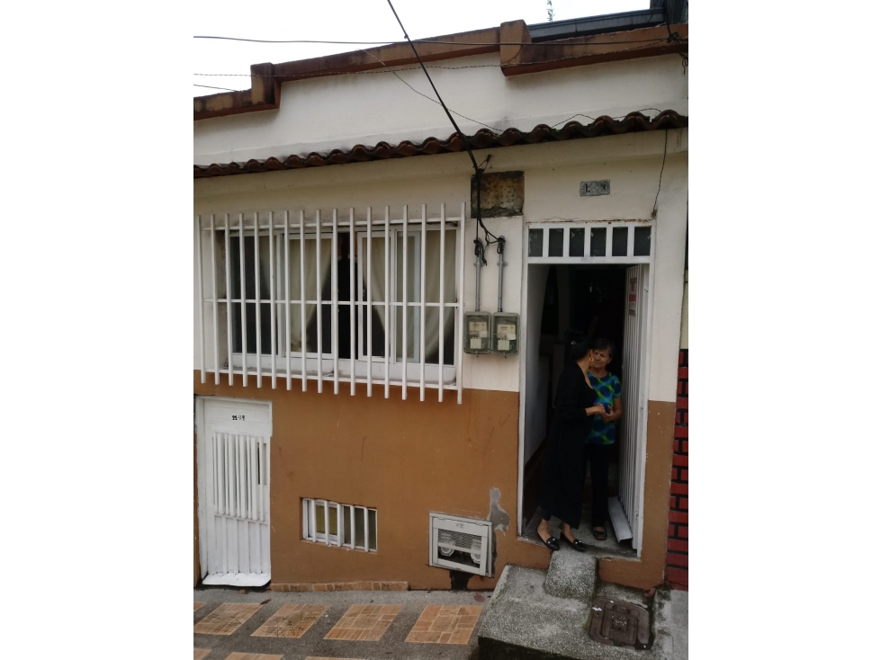 Se Vende Excelente Casa en el Centro.
