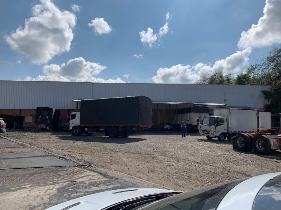 SE VENDE EXCELENTE BODEGA EN DOSQUEBRADAS EN LA BADEA - 2