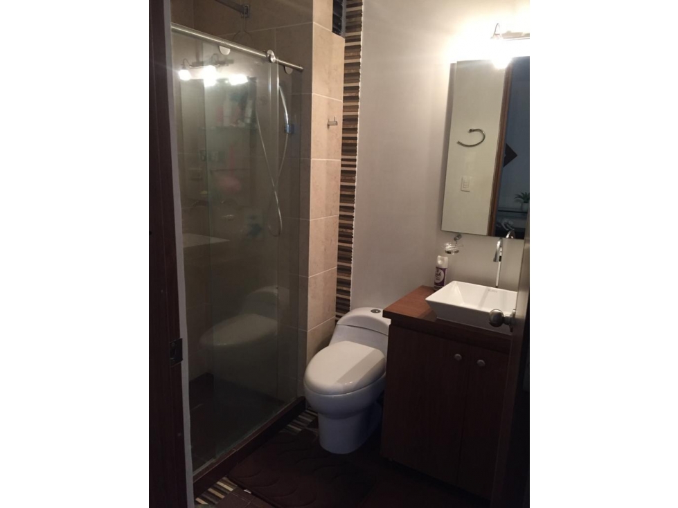 SE VENDE APARTAMENTO EN LOS ALAMOS EXCELENTE UBICACACION — foto 4