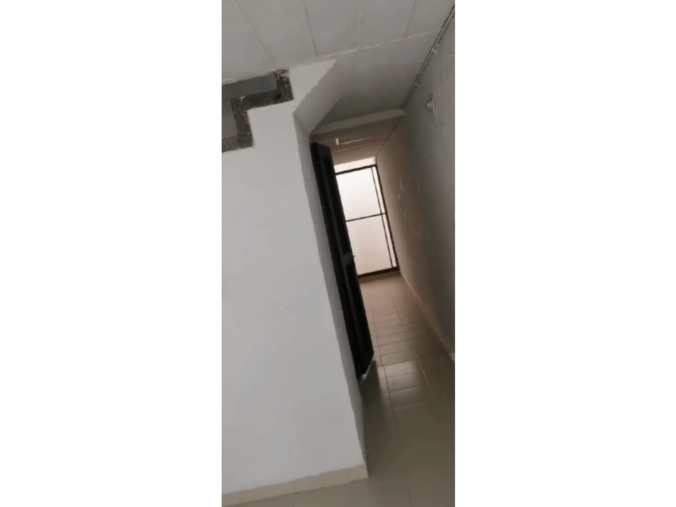 SE VENDE CASA EN BOSQUES DE LA ACUARELA 3 NIVELES — foto 2